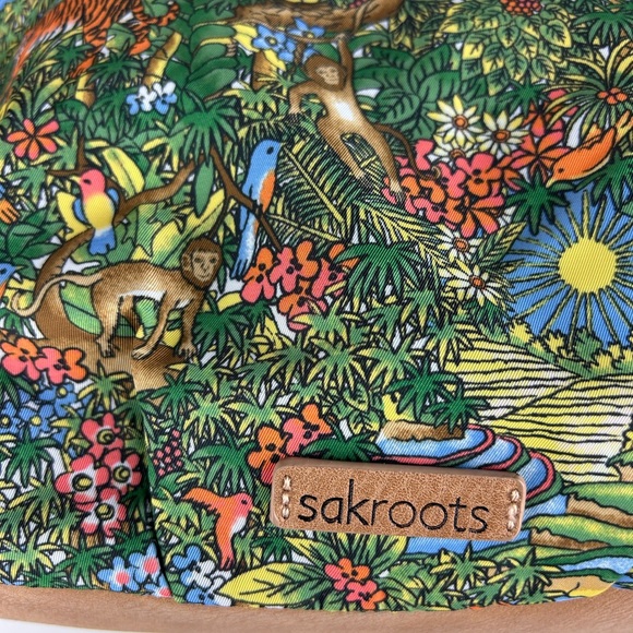 SAKROOTS BALI WANA RAINFOREST JUNGLE PRINT PURSE - Picture 3 of 9